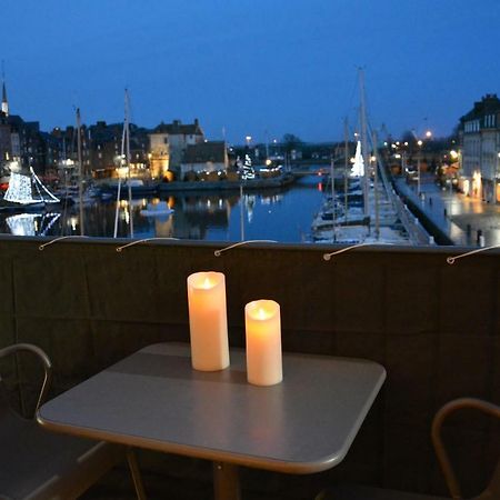 Le Balcon Du Port Apartment Honfleur Exterior photo