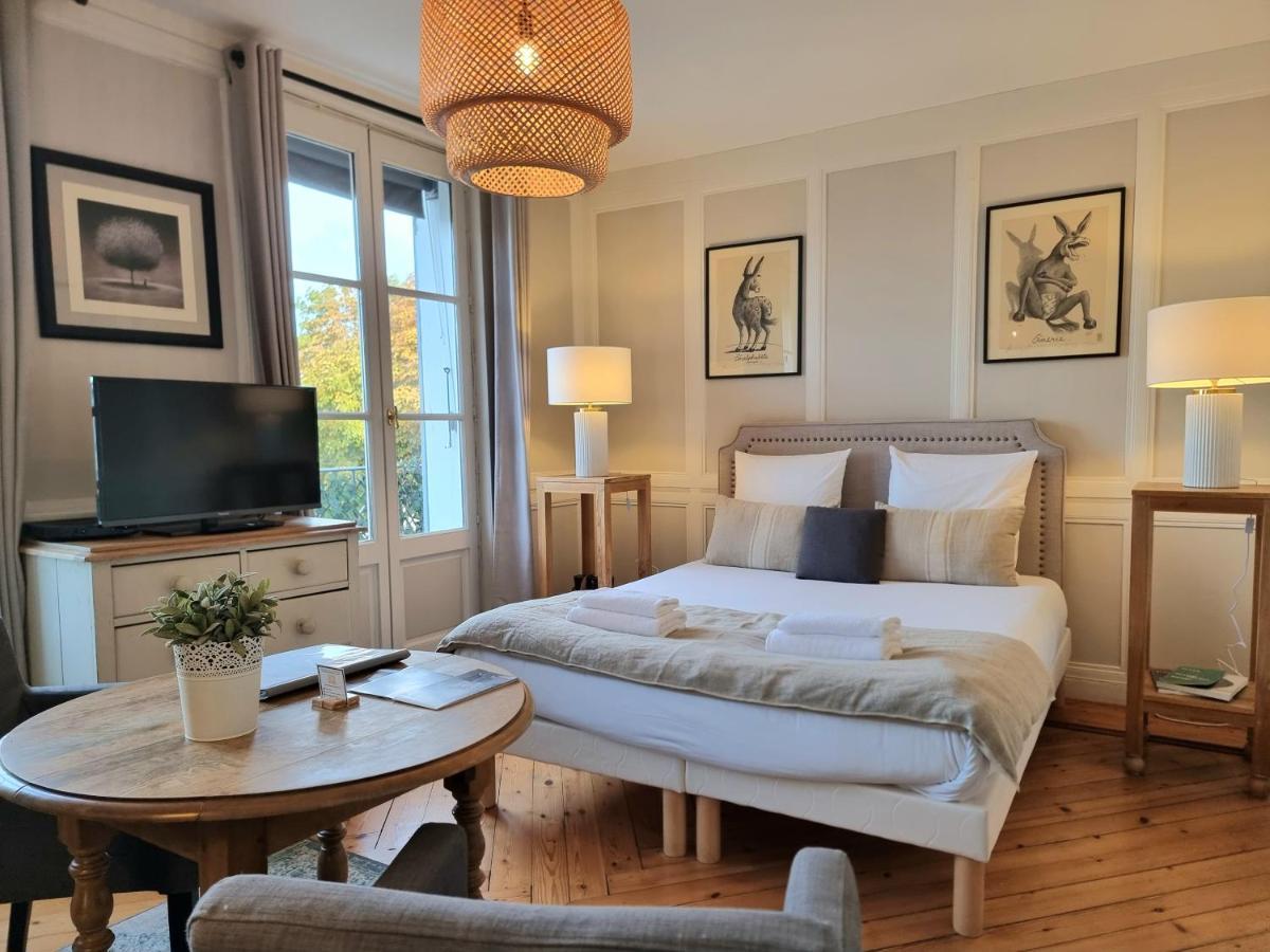 Le Balcon Du Port Apartment Honfleur Exterior photo